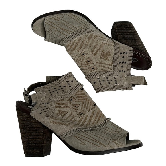 Naughty Monkey Sweet Jackie Aztec Tribal Suede Peep Toe Sandal - Picture 4 of 16